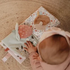 Activiteitenboekje - Roze - Fairy Garden