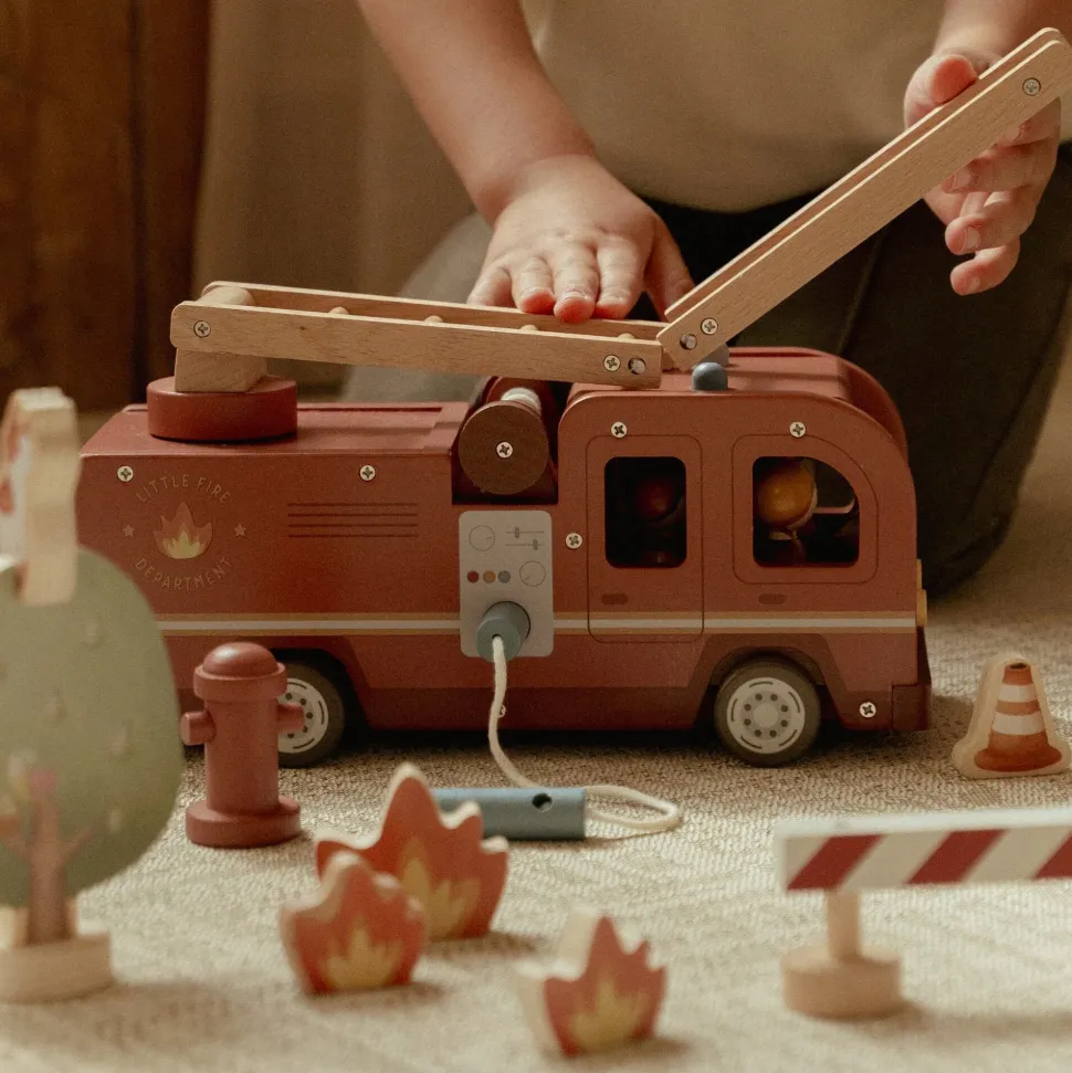 Houten brandweerwagen – Rood – Essentials